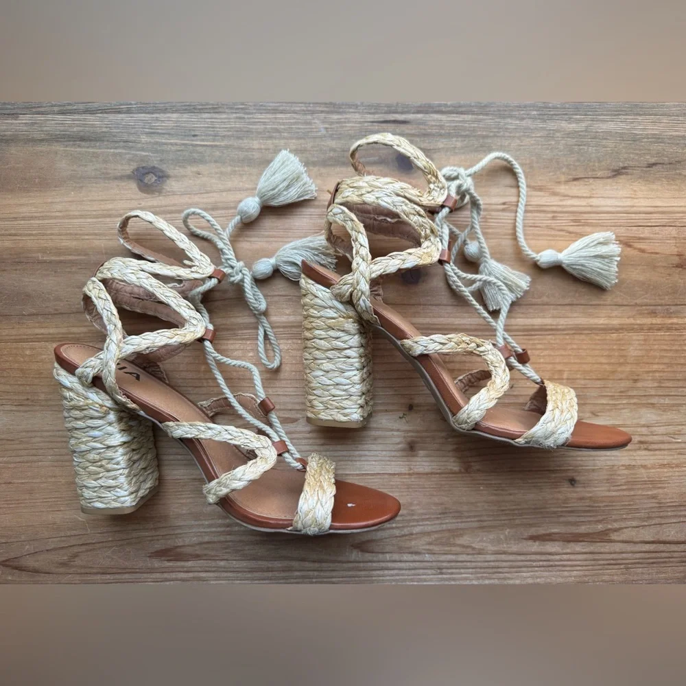 MIA Gigi Size 10 Raffia Braided Lace Up Block Heel Boho Sandals Tan